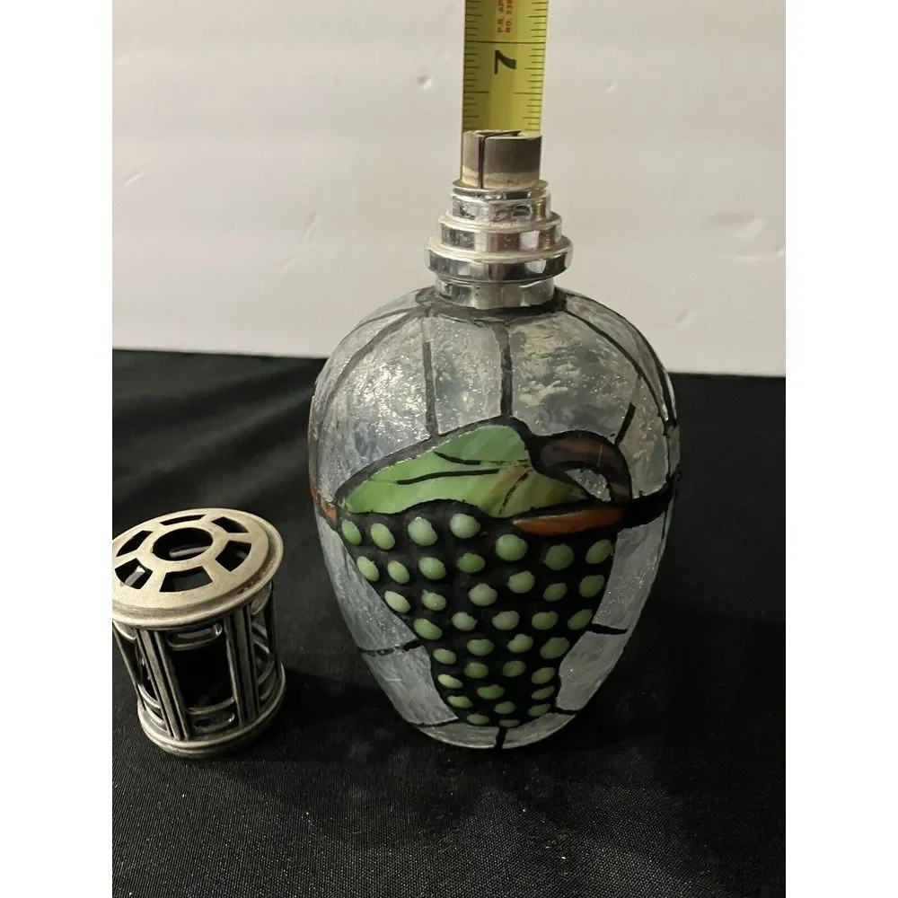 Stained Glass Grapes Scentier Fragrance Lamp‎
